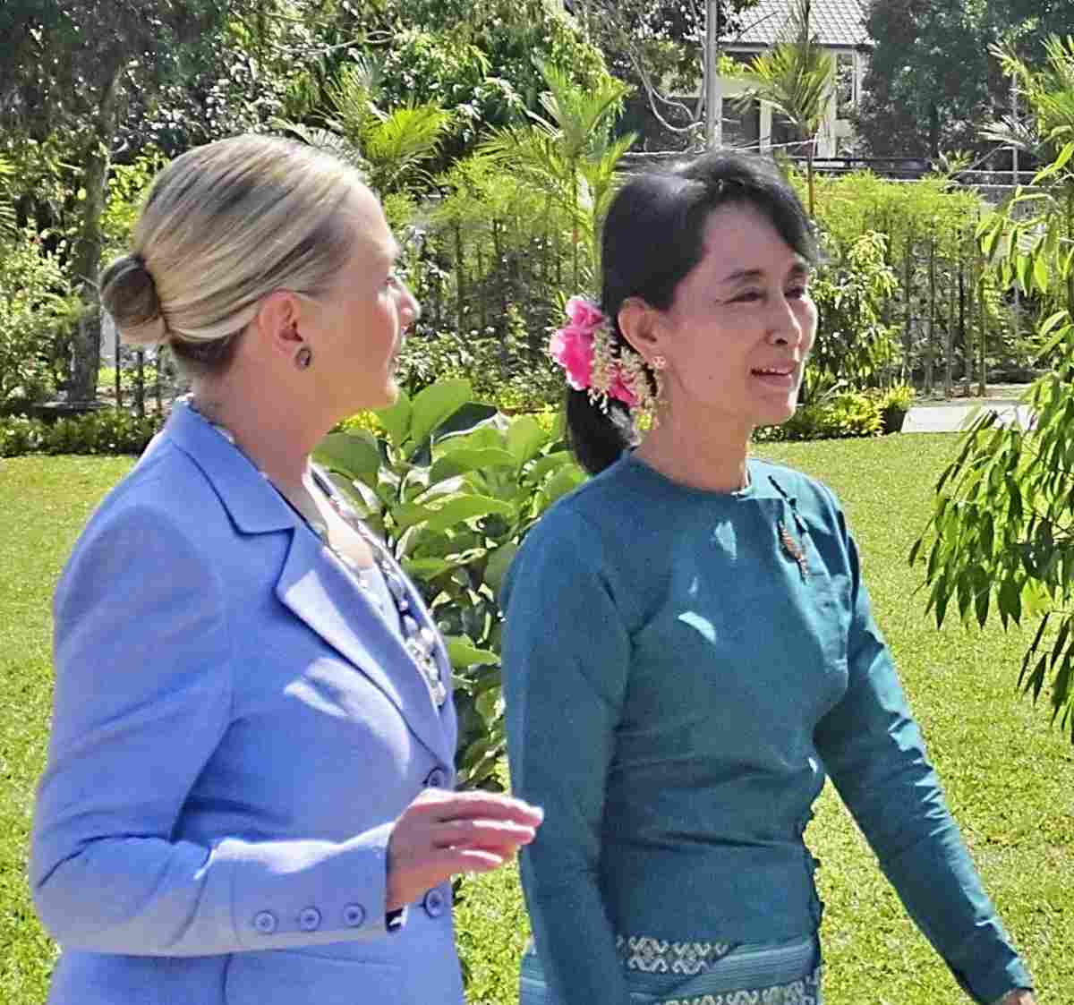 Asia inside review 1