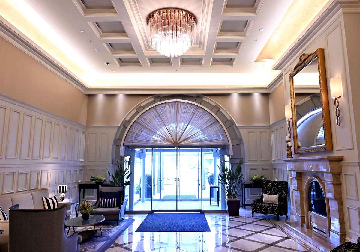 perspective tokyo station 3